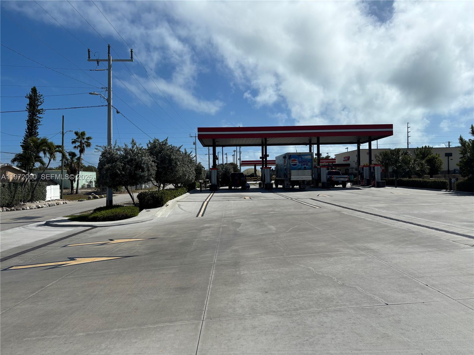   /   sq. ft. $ 2026-02-25 0 foto