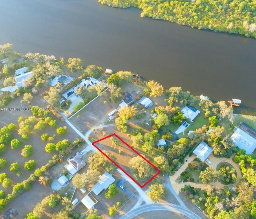   /   sq. ft. $ 2026-02-25 0 foto