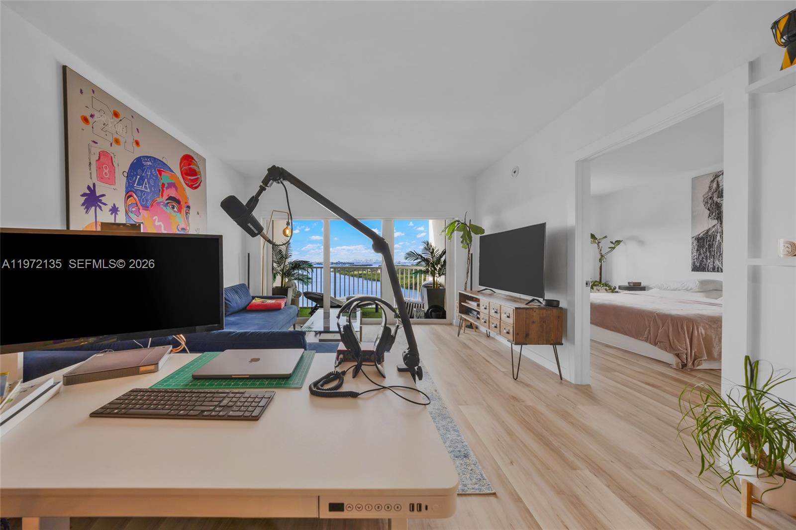 1614 1 / 2 762 sq. ft. $ 2026-02-25 0 foto