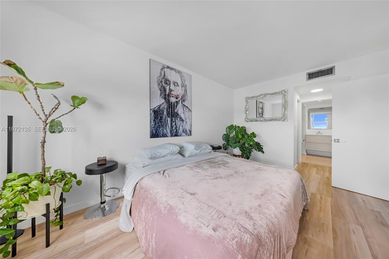 1614 1 / 2 762 sq. ft. $ 2026-02-25 0 foto