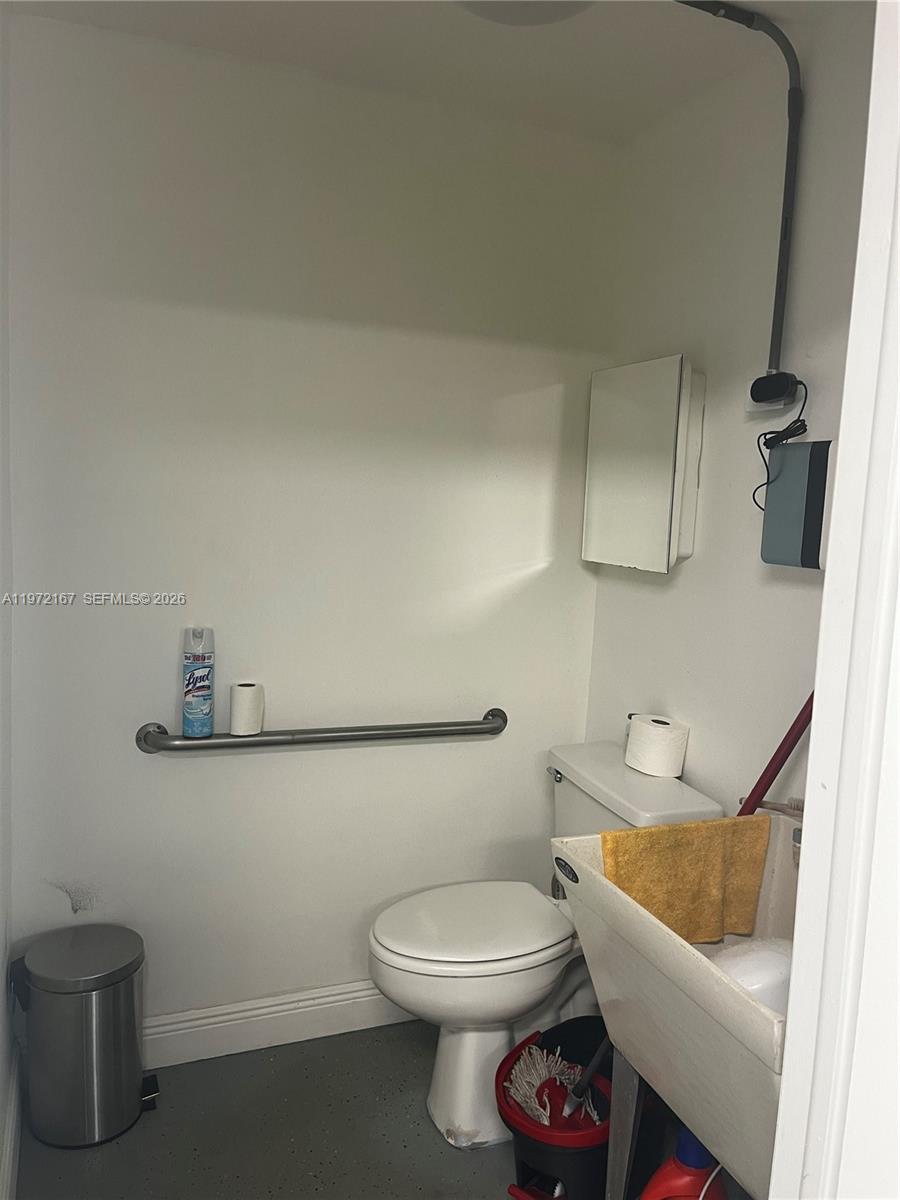 12053  /   кв.футов $ 2026-02-25 0 Фото