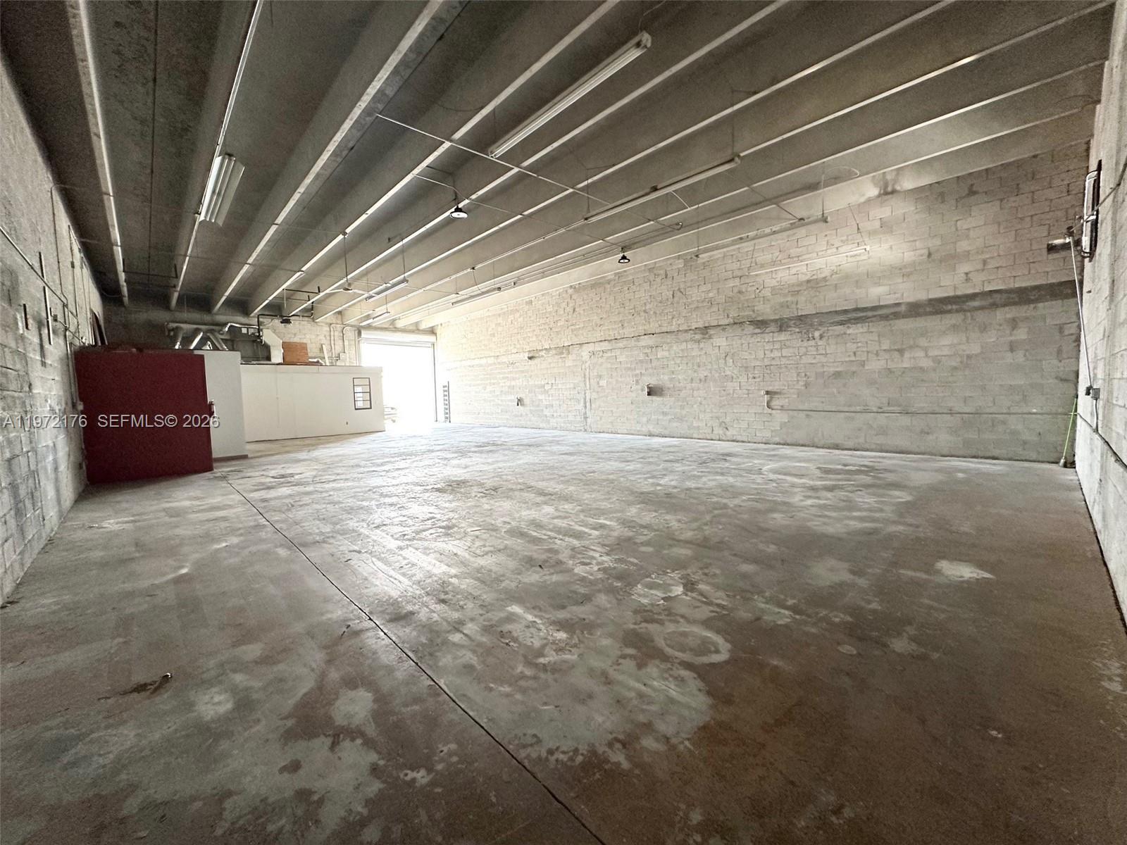 F23  /   sq. ft. $ 2026-02-25 0 foto