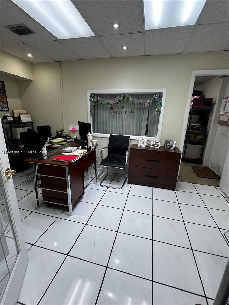 Ver detalles 112 / sq. ft. $ 2026-02-25 0 foto