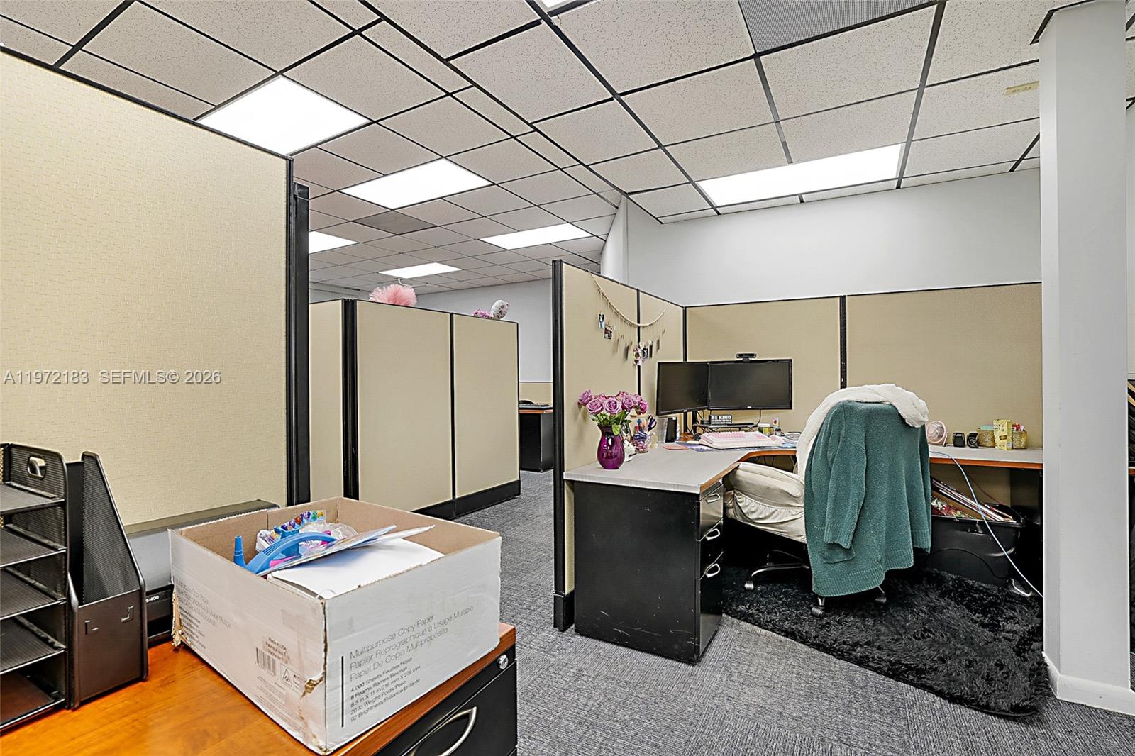   /   sq. ft. $ 2026-02-25 0 foto