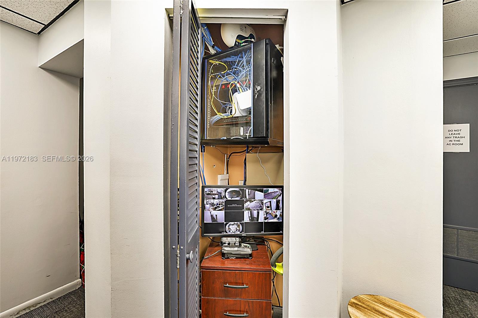   /   sq. ft. $ 2026-02-25 0 foto