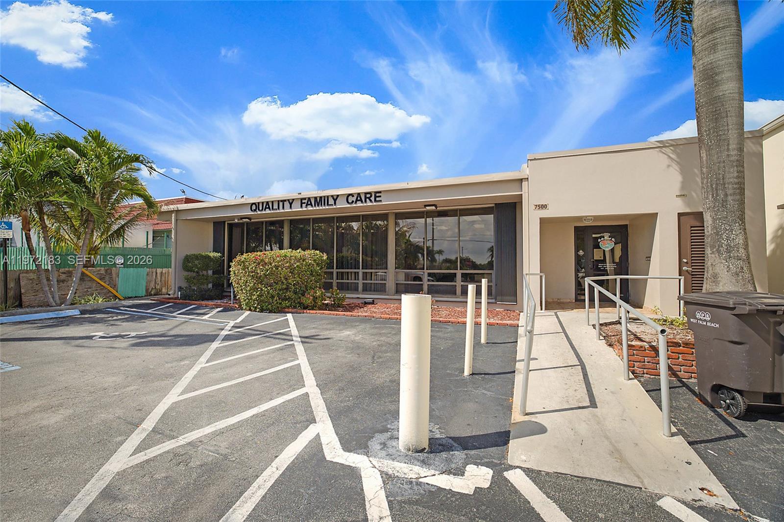   /   sq. ft. $ 2026-02-25 0 foto