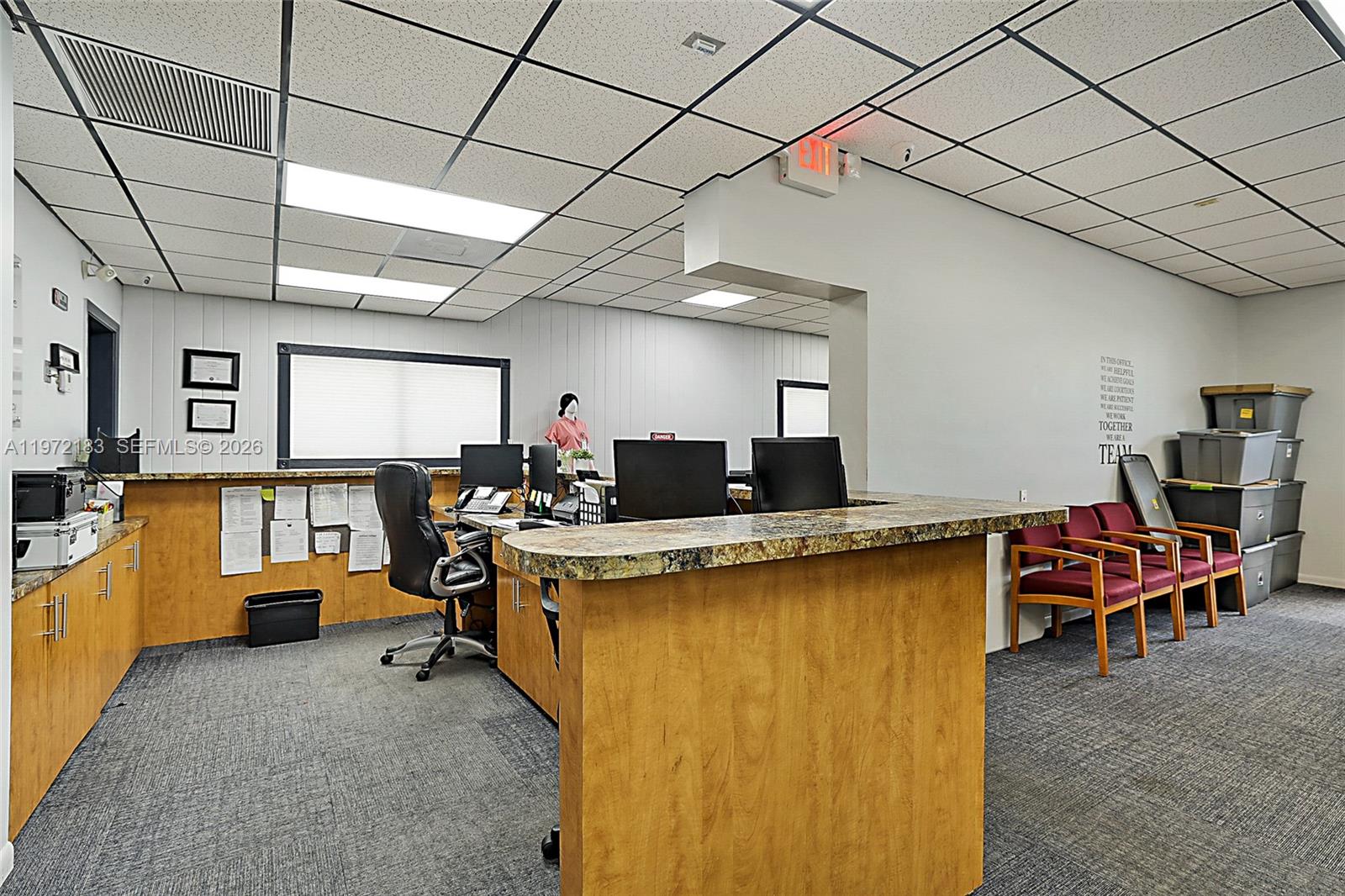   /   sq. ft. $ 2026-02-25 0 foto