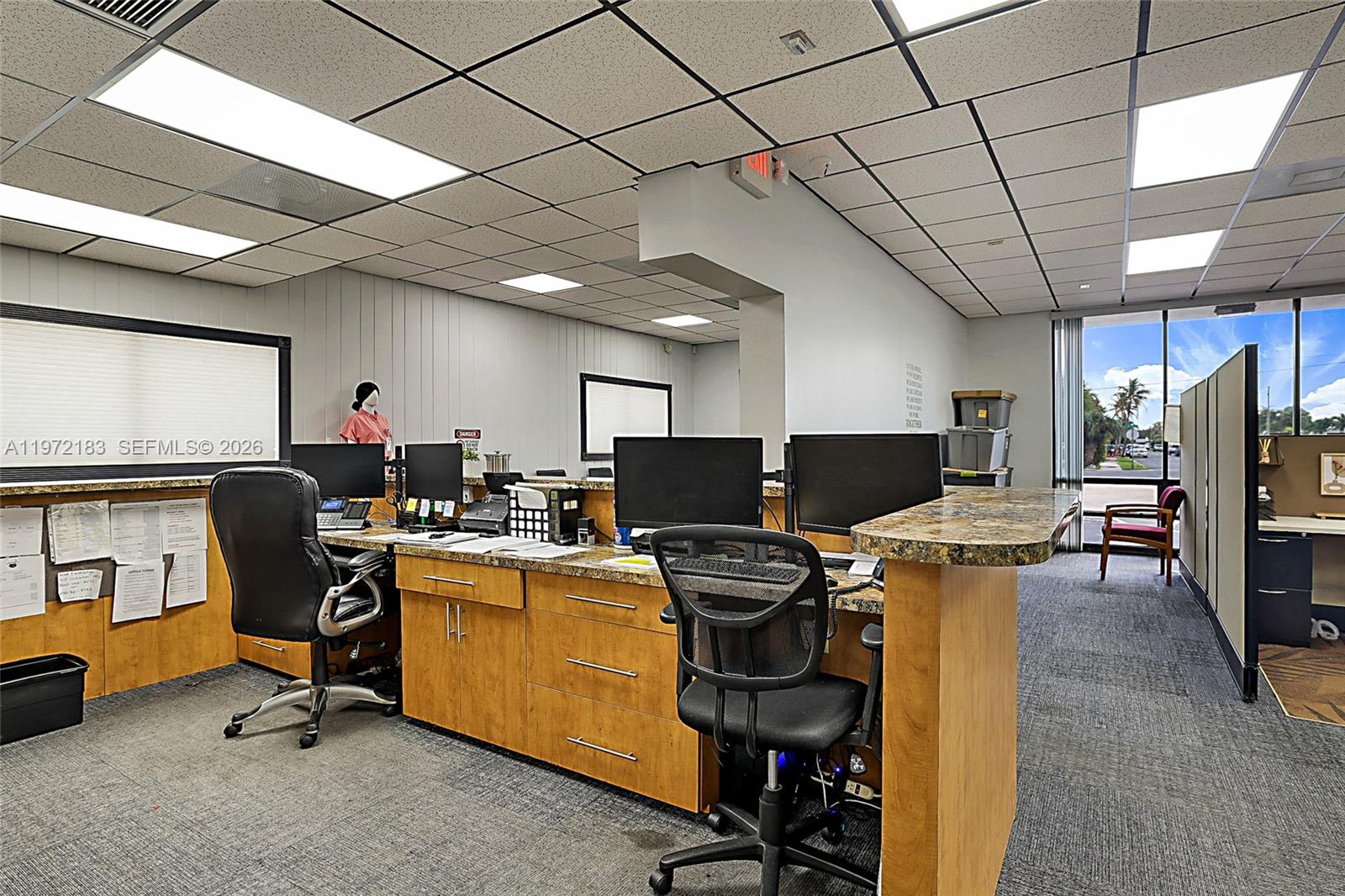   /   sq. ft. $ 2026-02-25 0 foto