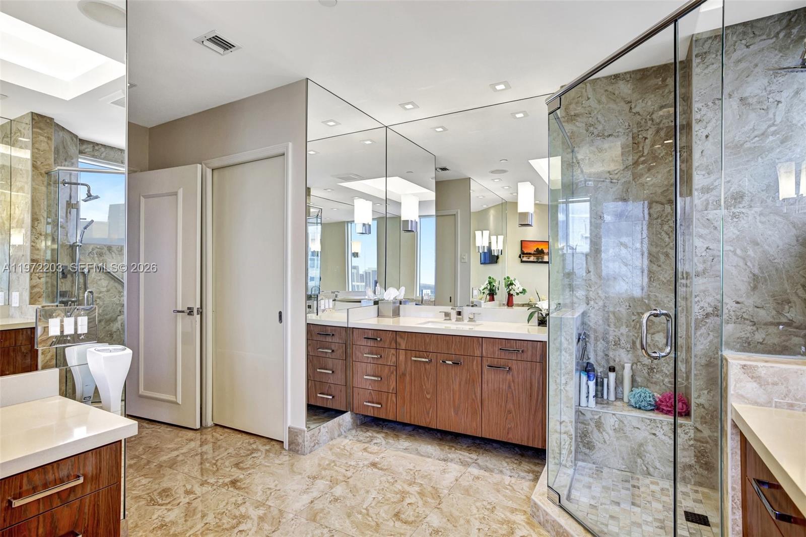 Photo of 21200 Point Pl  #PH2804, Aventura, Florida, 33180 - 