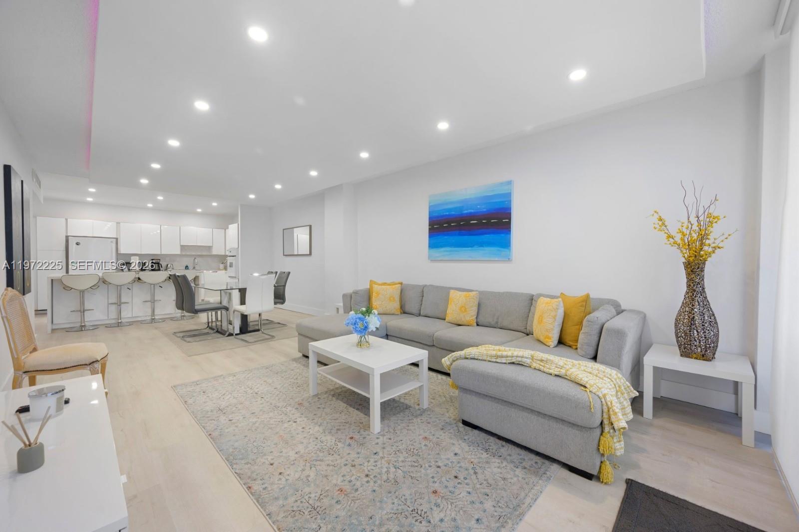 Photo of 19370 Collins Ave #124, Sunny Isles Beach, Florida, 33160 -