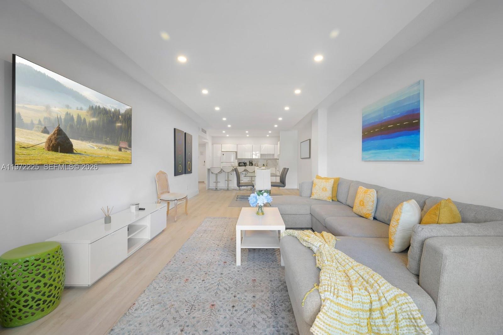 Photo of 19370 Collins Ave #124, Sunny Isles Beach, Florida, 33160 -