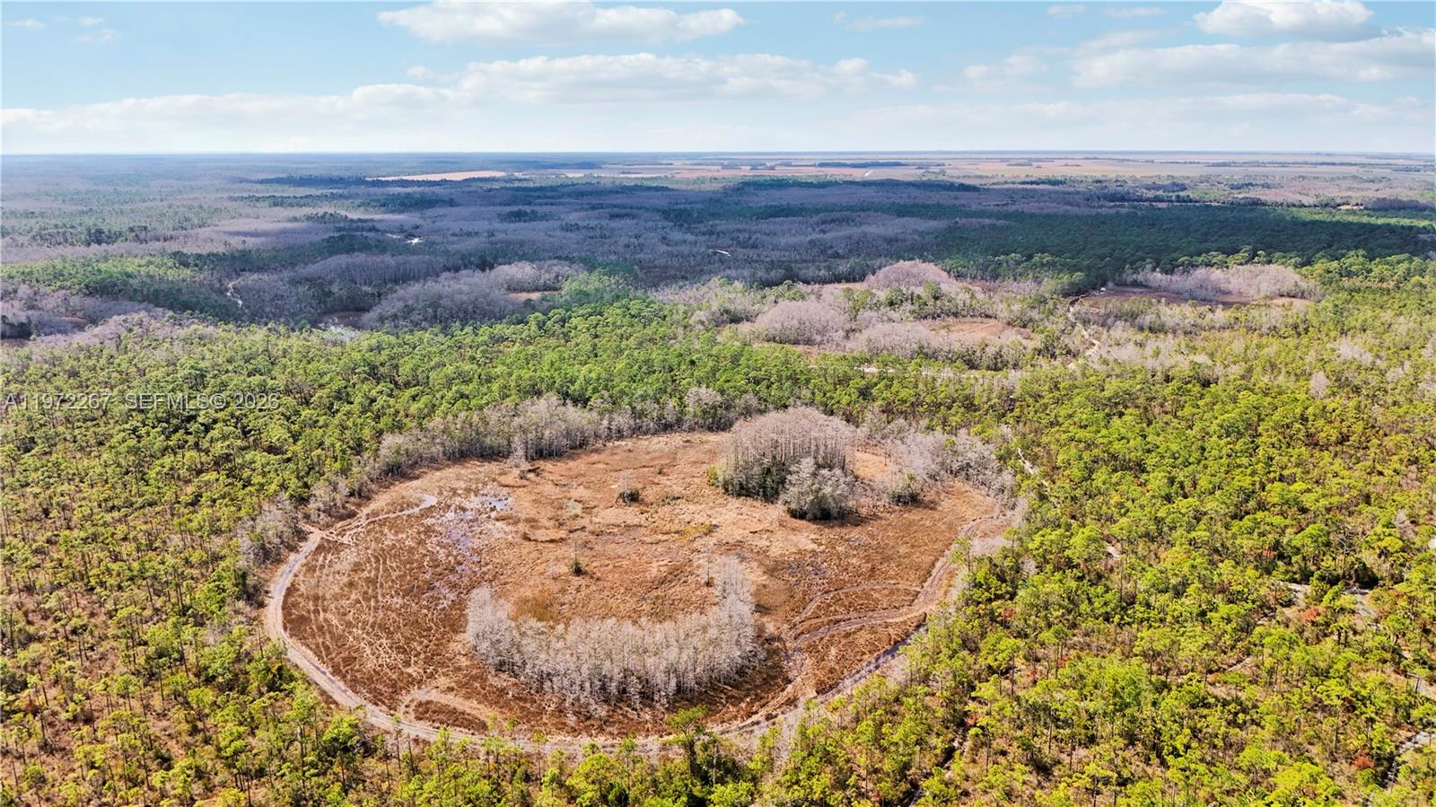   /   sq. ft. $ 2026-02-25 0 foto