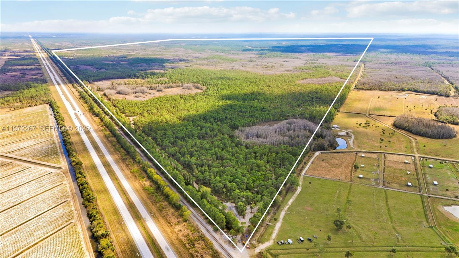   /   sq. ft. $ 2026-02-25 0 foto