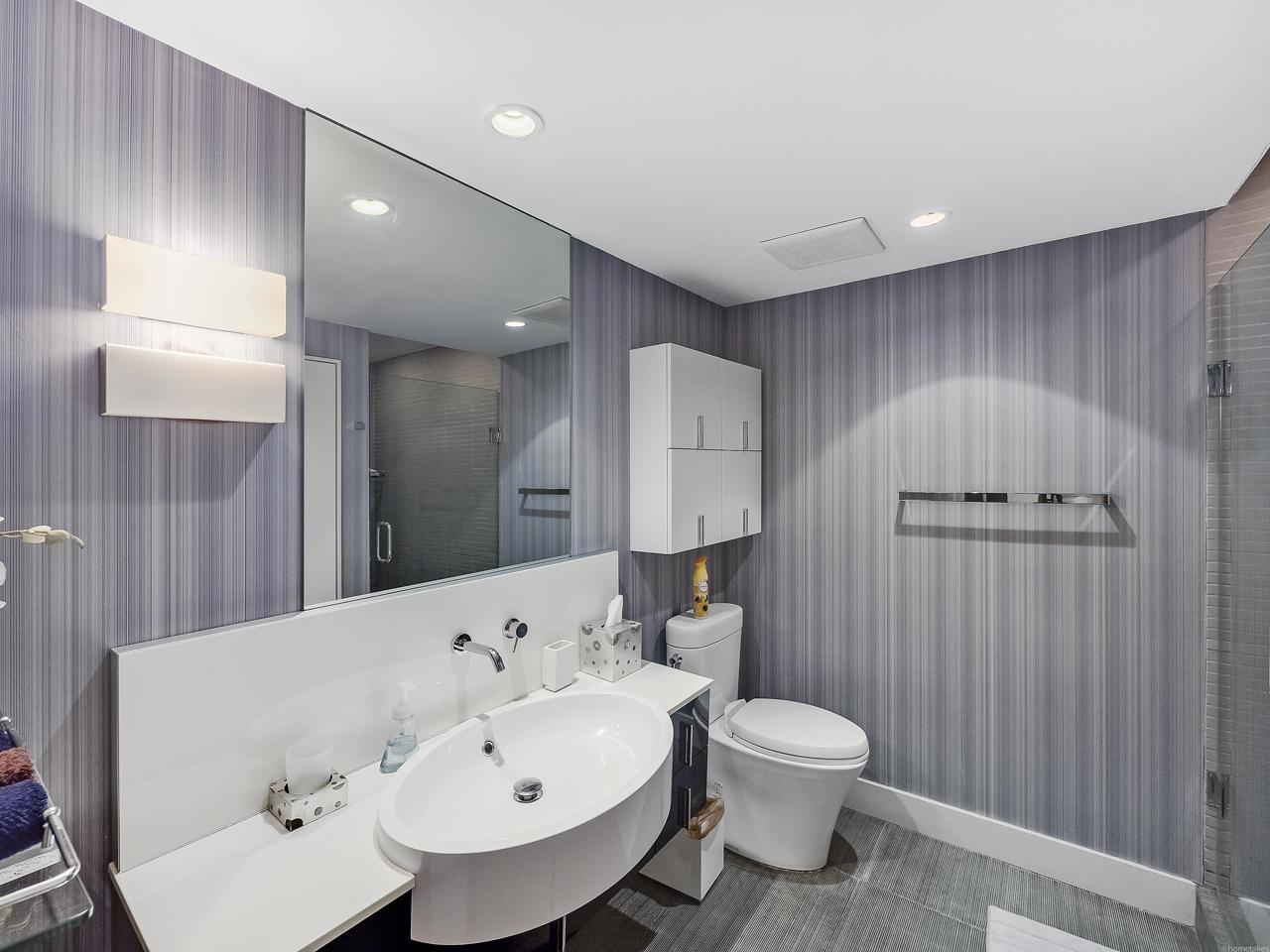 Photo of 20281 Country Club  #2008, Aventura, Florida, 33180 - Second Bathroom
