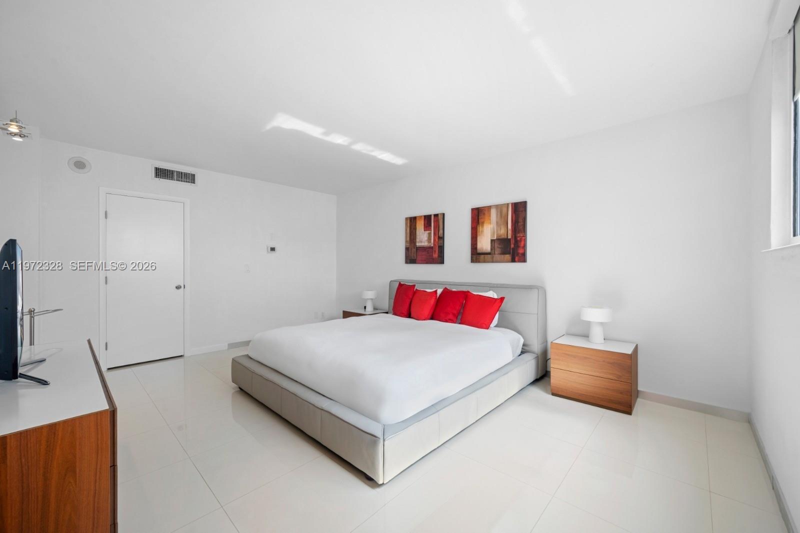 Photo of 19370 Collins Ave  #903, Sunny Isles Beach, Florida, 33160 - 