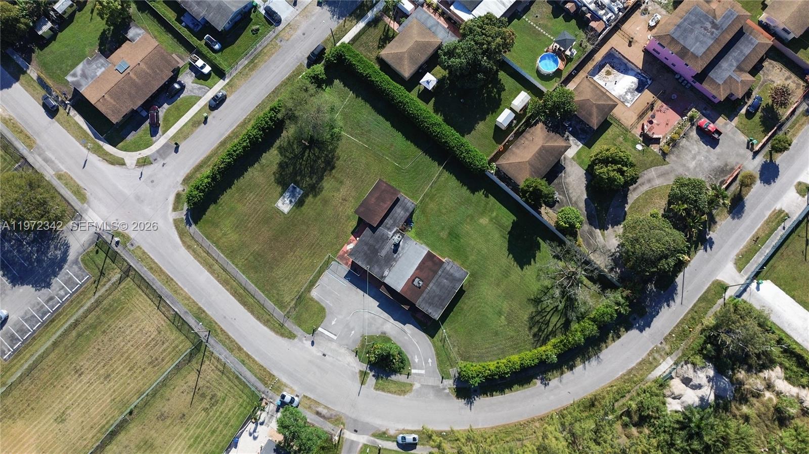   /   кв.футов $ 2026-02-25 0 Фото