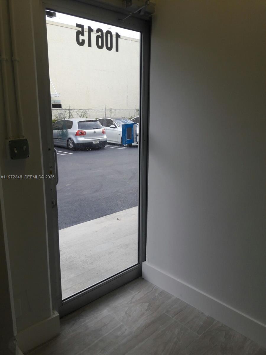 15  /   sq. ft. $ 2026-02-25 0 foto