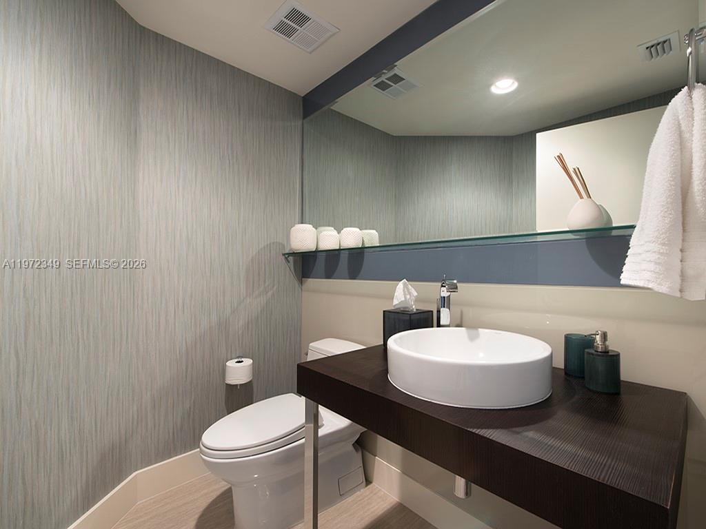 Photo of 2711 Ocean Dr. #2804, Hollywood, Florida, 33019 -