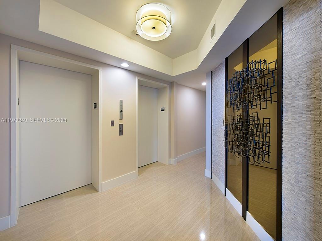 Photo of 2711 Ocean Dr. #2804, Hollywood, Florida, 33019 -