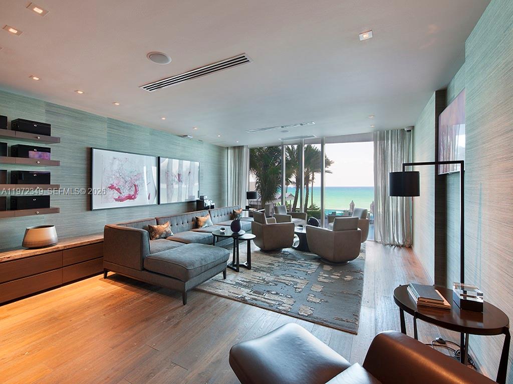 Photo of 2711 Ocean Dr. #2804, Hollywood, Florida, 33019 -