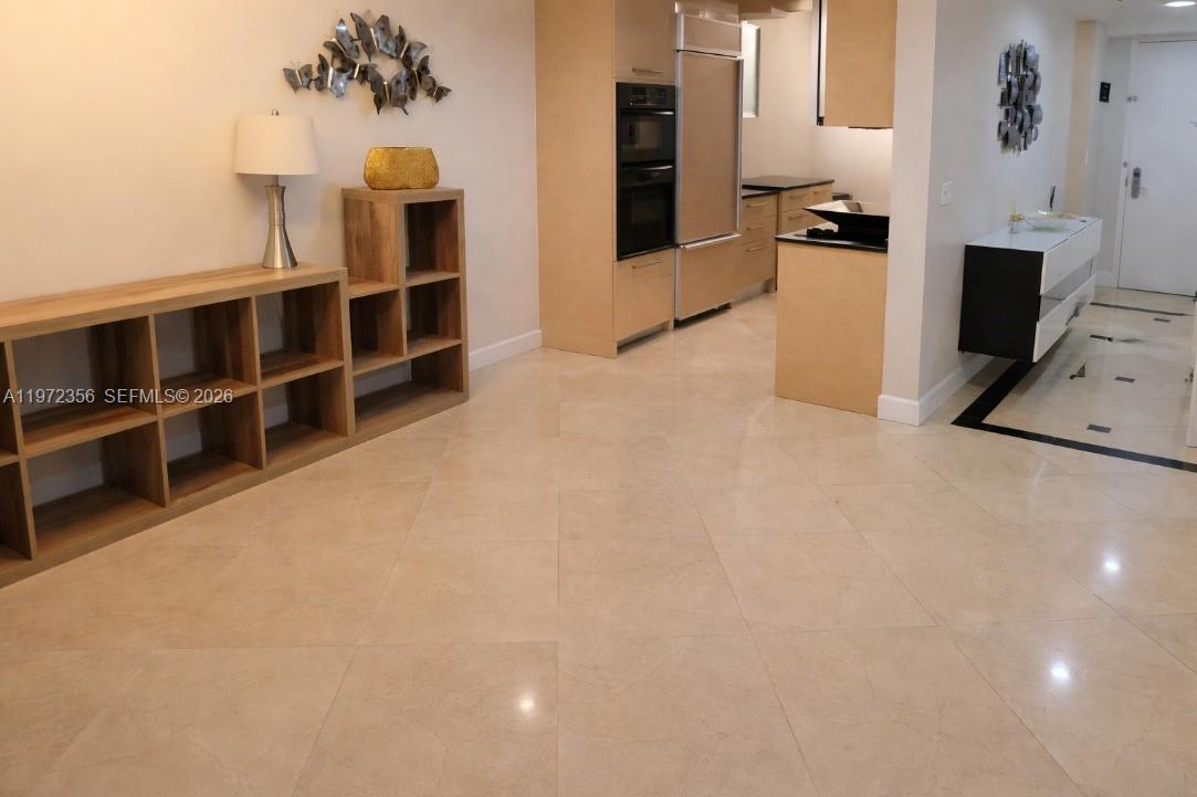 3007 3 / 3 1571 sq. ft. $ 2026-03-24 0 foto