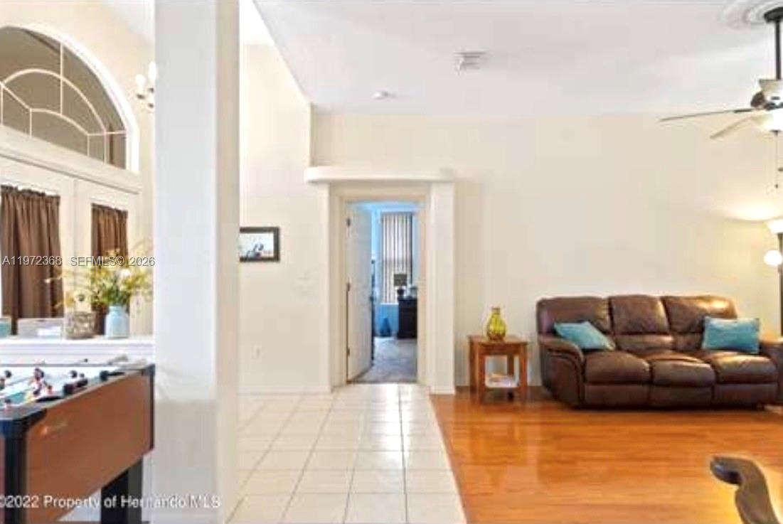 Ver detalles 13448 3 / 3 sq. ft. $ 2026-02-25 0 foto
