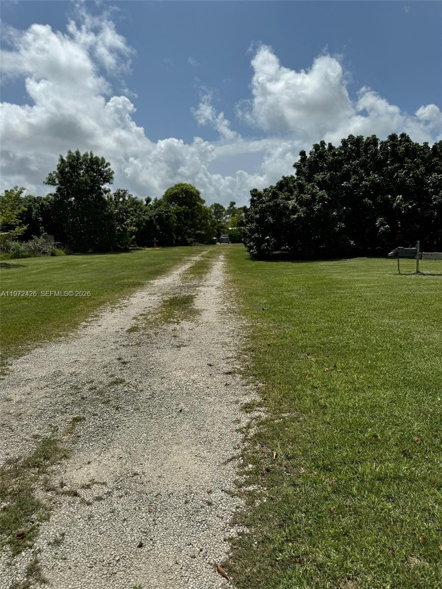   /   sq. ft. $ 2026-02-25 0 foto