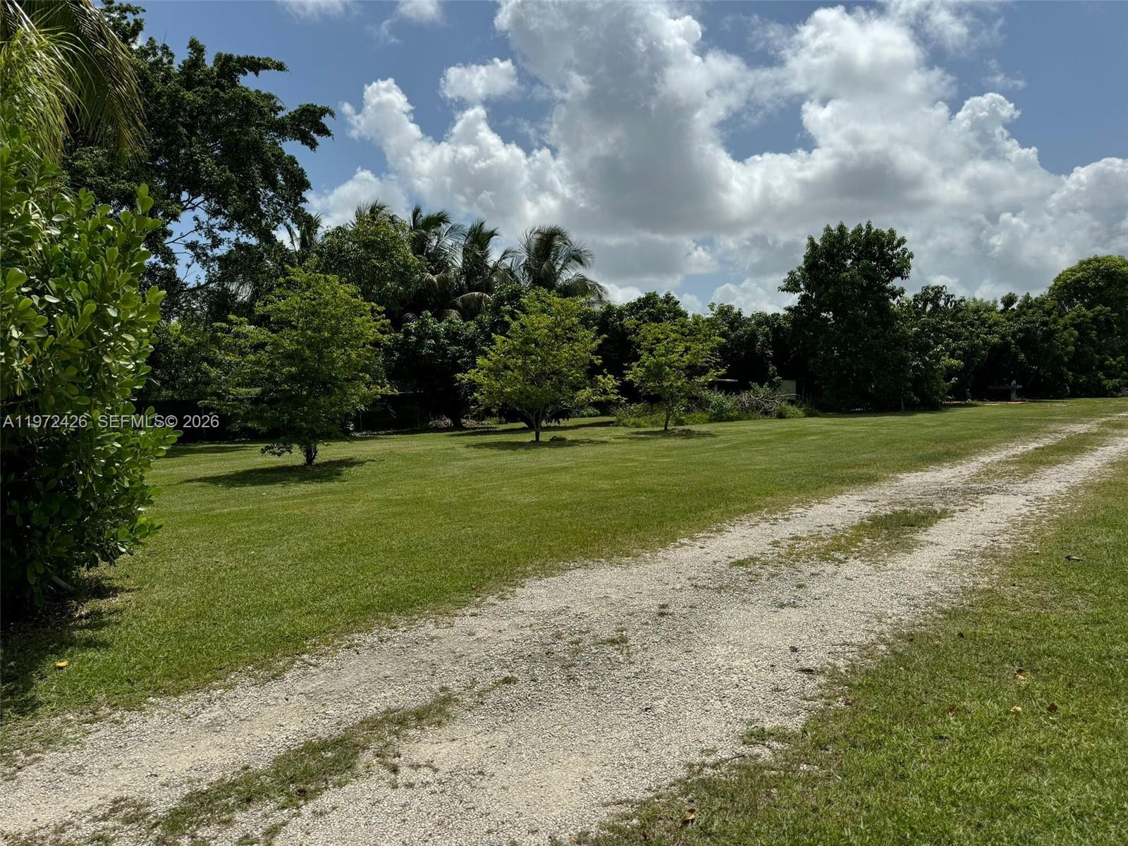   /   sq. ft. $ 2026-02-25 0 foto