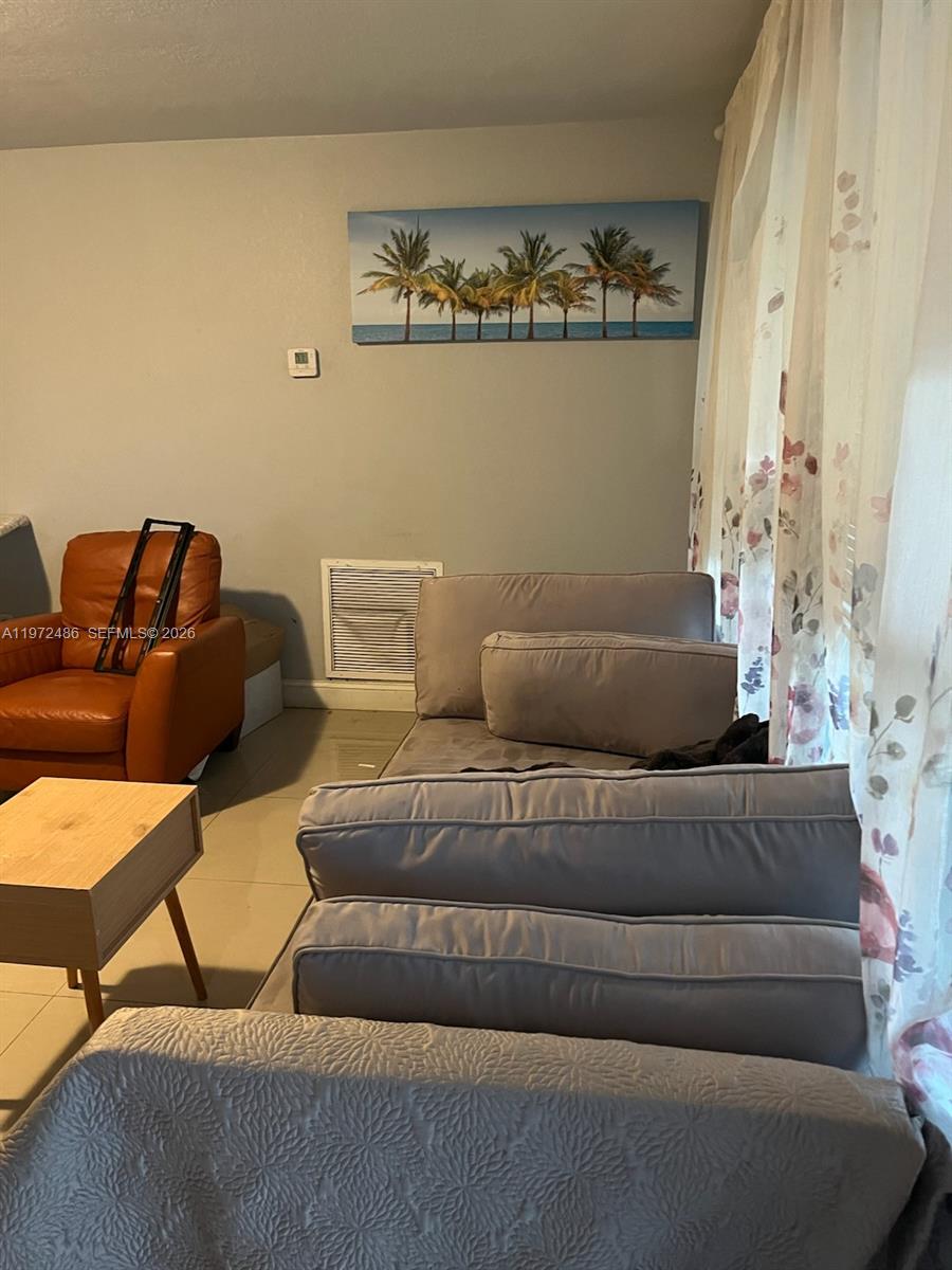 840 3 / 2 1184 кв.футов $ 2026-02-26 0 Фото