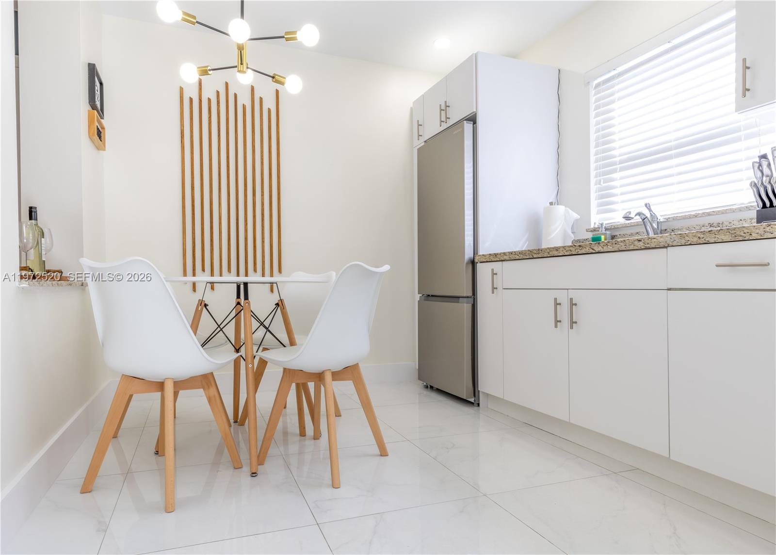   /  1058 кв.футов $ 2026-02-26 0 Фото