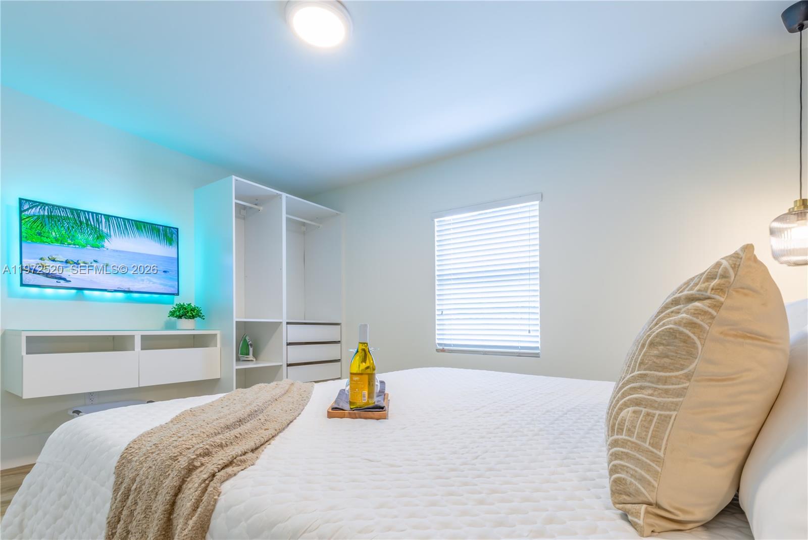   /  1058 кв.футов $ 2026-02-26 0 Фото