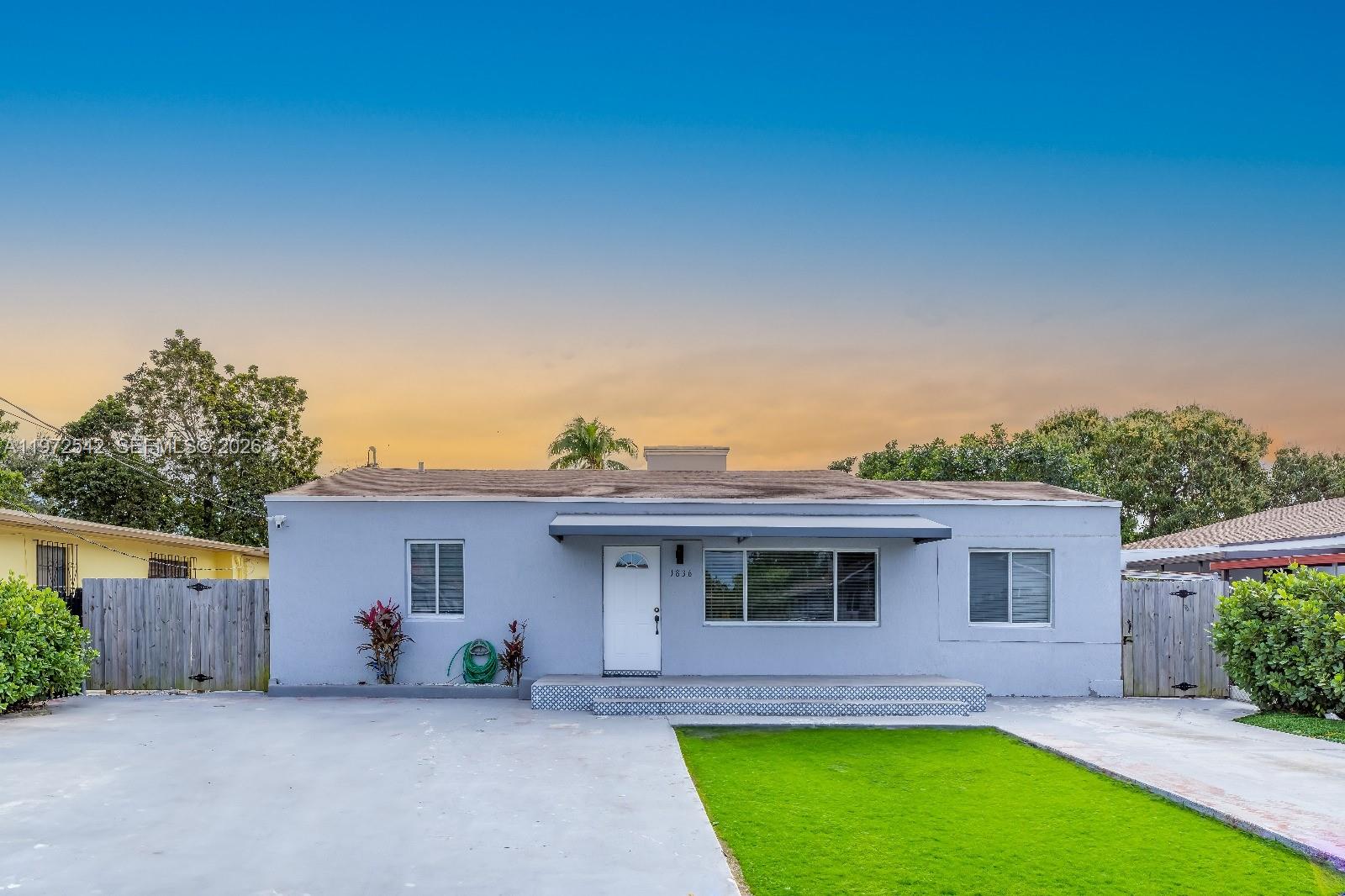   /  2332 кв.футов $ 2026-02-26 0 Фото