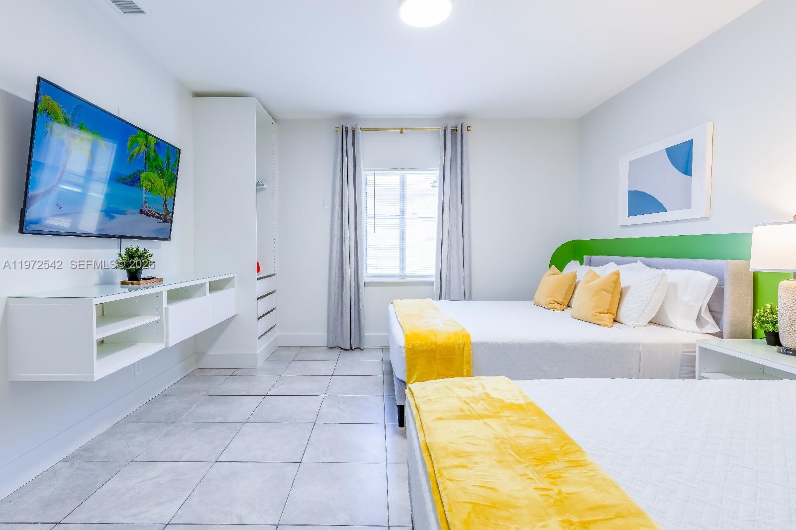   /  2332 кв.футов $ 2026-02-26 0 Фото