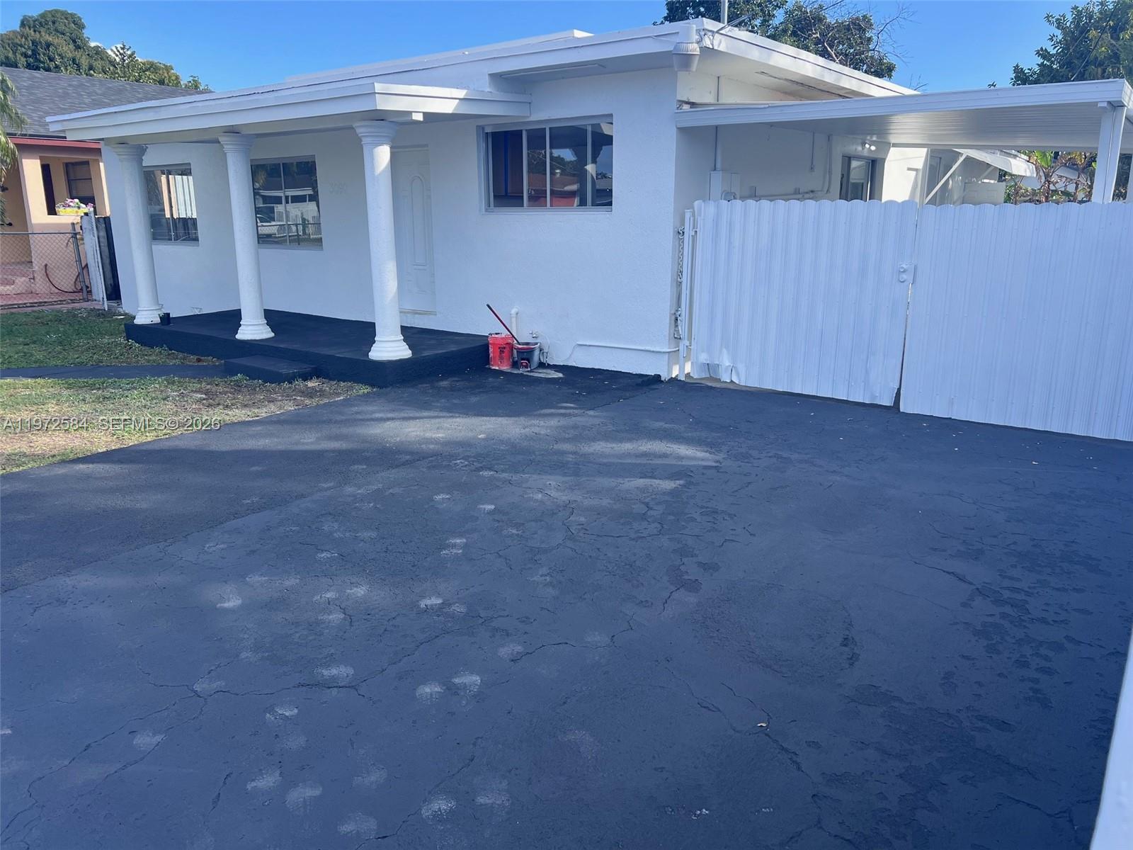   /  1982 кв.футов $ 2026-02-26 0 Фото