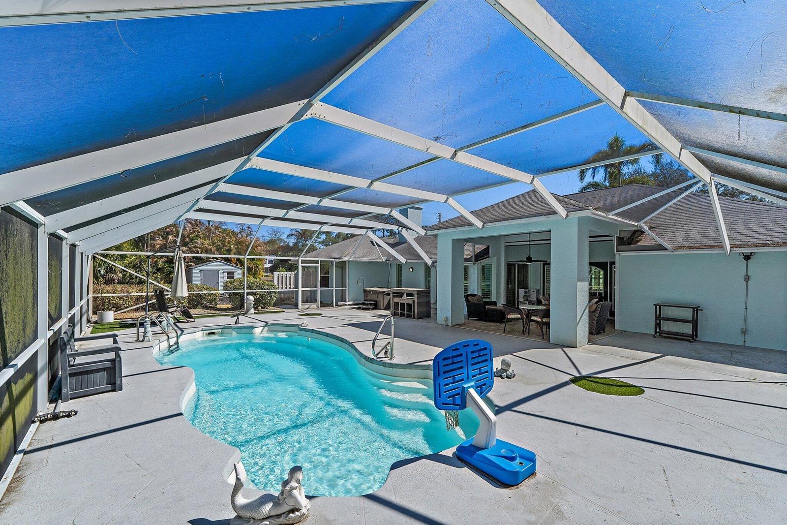 Ver detalles 13033 3 / 2 2374 sq. ft. $ 2026-06-09 0 foto