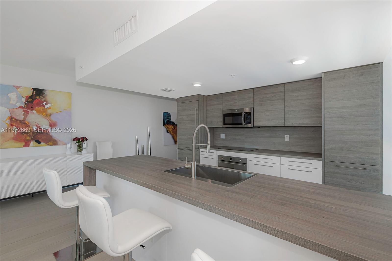 Photo of 400 Sunny Isles Blvd  #1222 SE CORNER UNIT, Sunny Isles Beach, Florida, 33160 - 