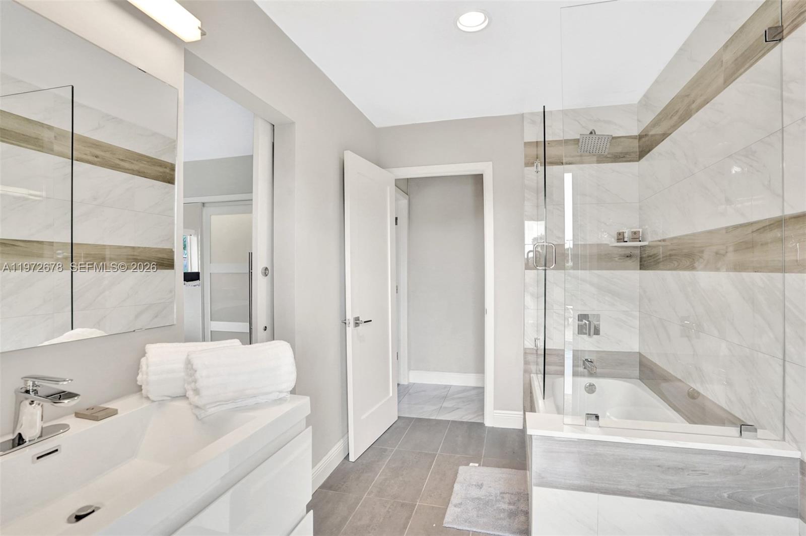   /  3569 sq. ft. $ 2026-02-26 0 Photo
