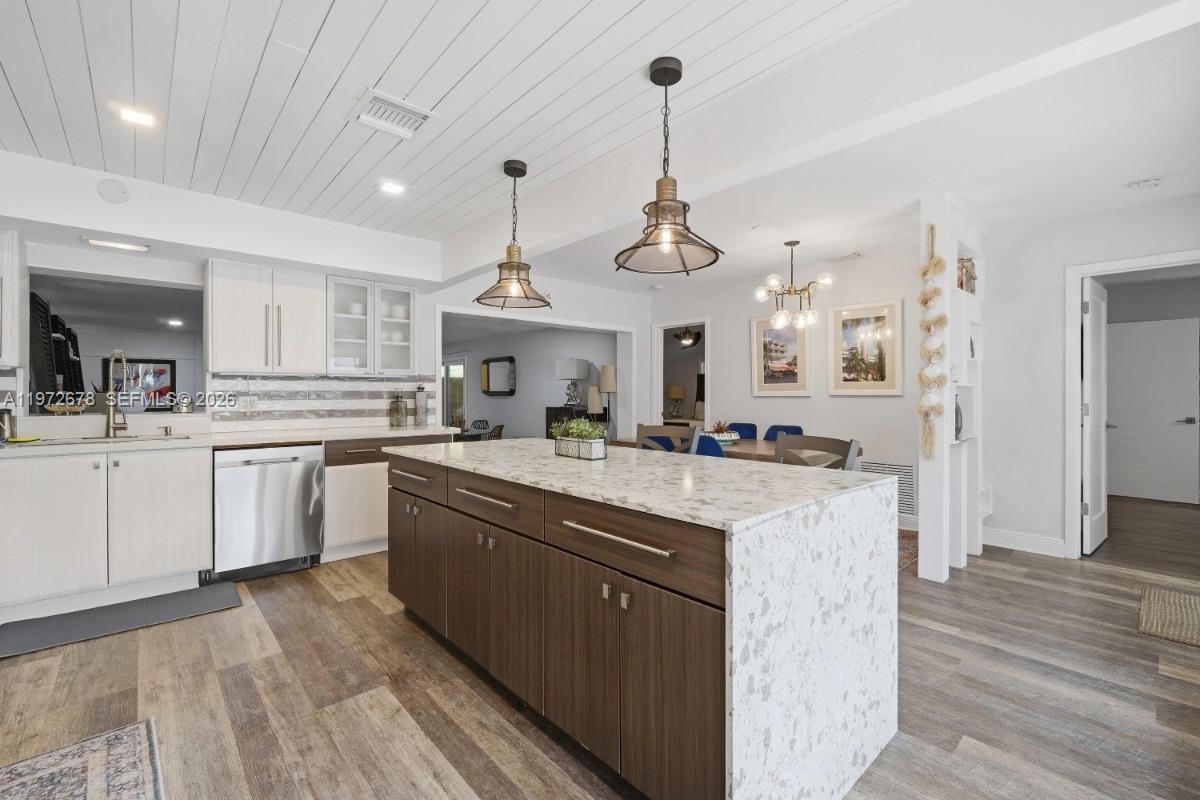   /  3569 sq. ft. $ 2026-02-26 0 Photo