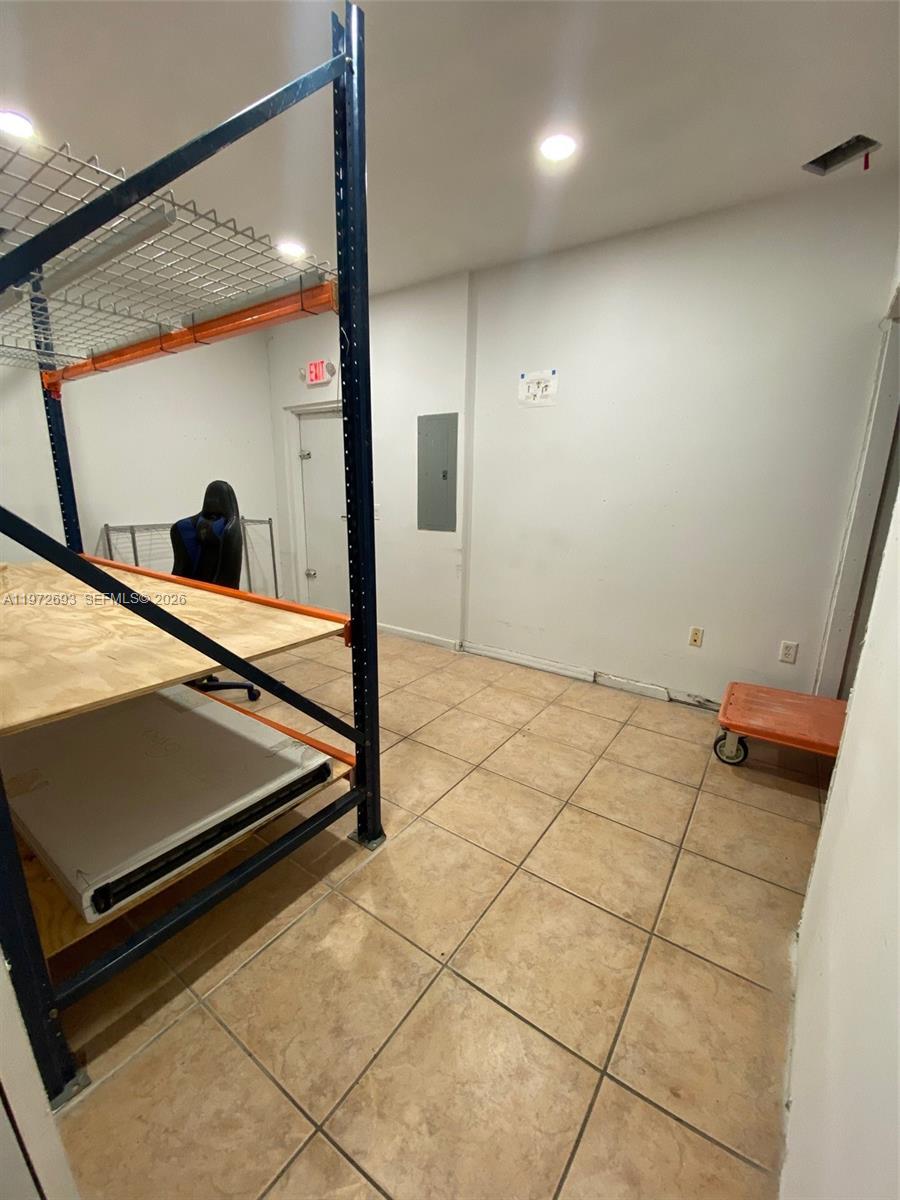 5-C  /   sq. ft. $ 2026-04-27 0 Photo