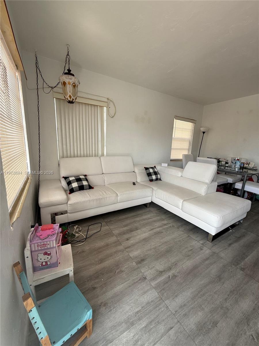   /  1669 кв.футов $ 2026-02-26 0 Фото