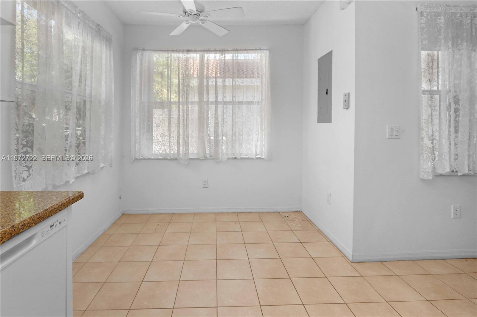 Photo of 1521 Seagrape Way  (1521), Hollywood, Florida, 33019 - 