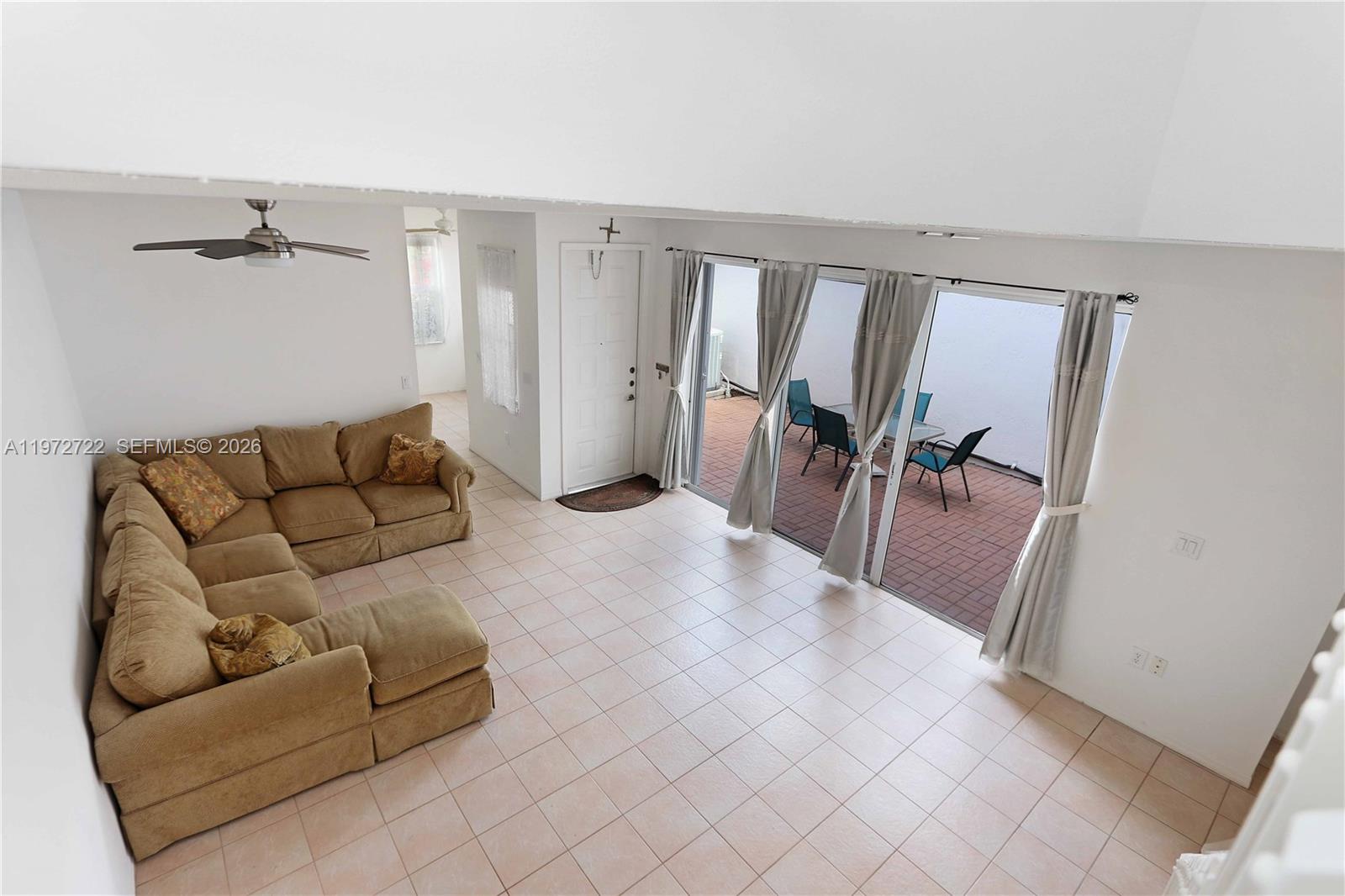 Photo of 1521 Seagrape Way  (1521), Hollywood, Florida, 33019 - 