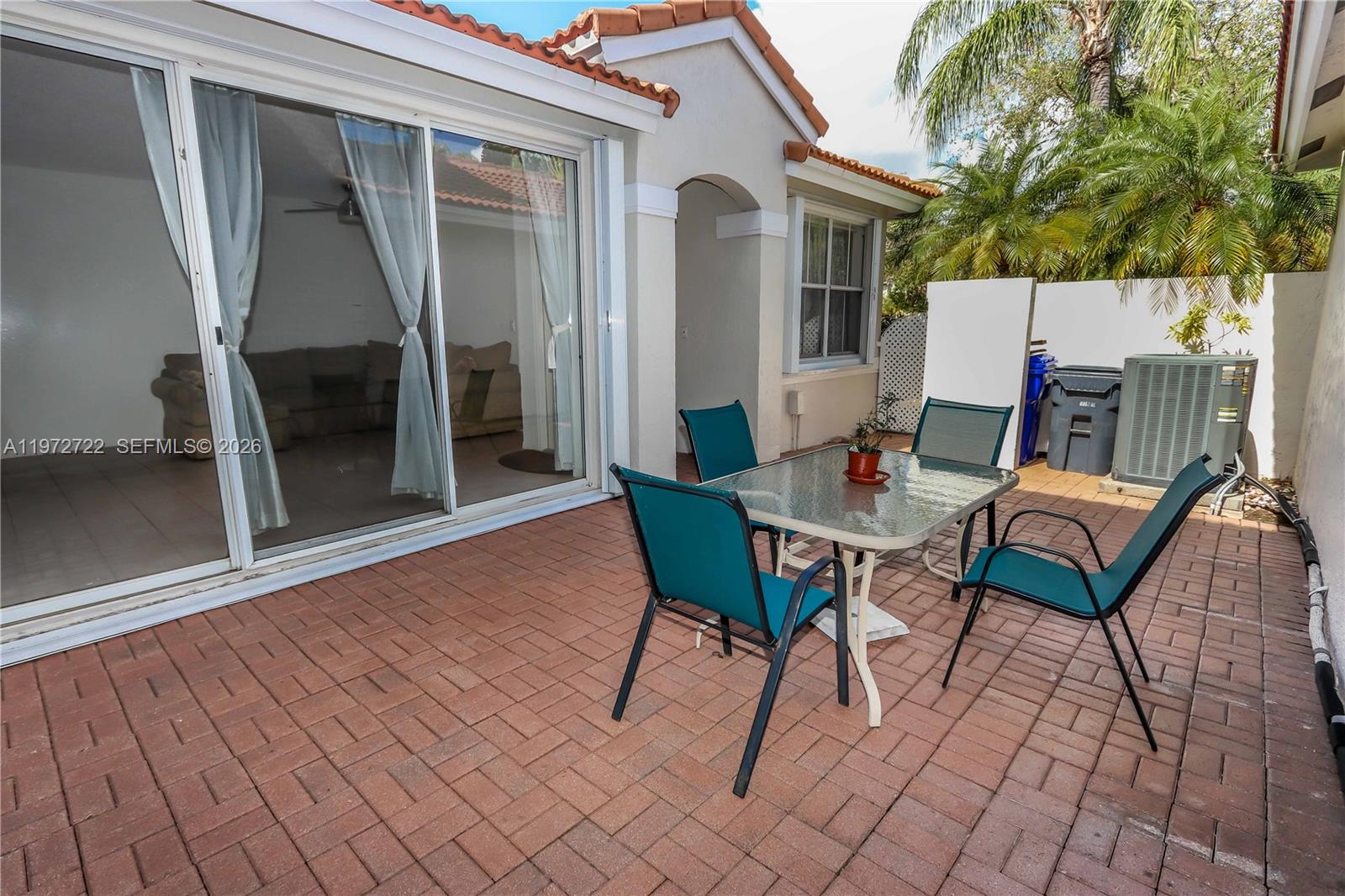 Photo of 1521 Seagrape Way  (1521), Hollywood, Florida, 33019 - 