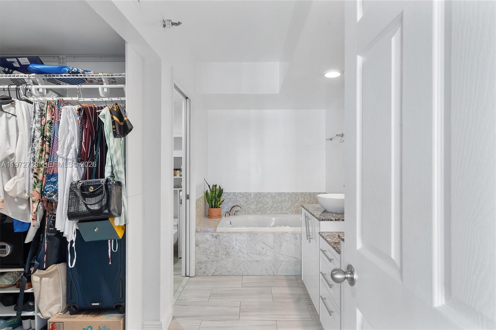 Photo of 3530 Mystic Pointe Dr #2907, Aventura, Florida, 33180 -