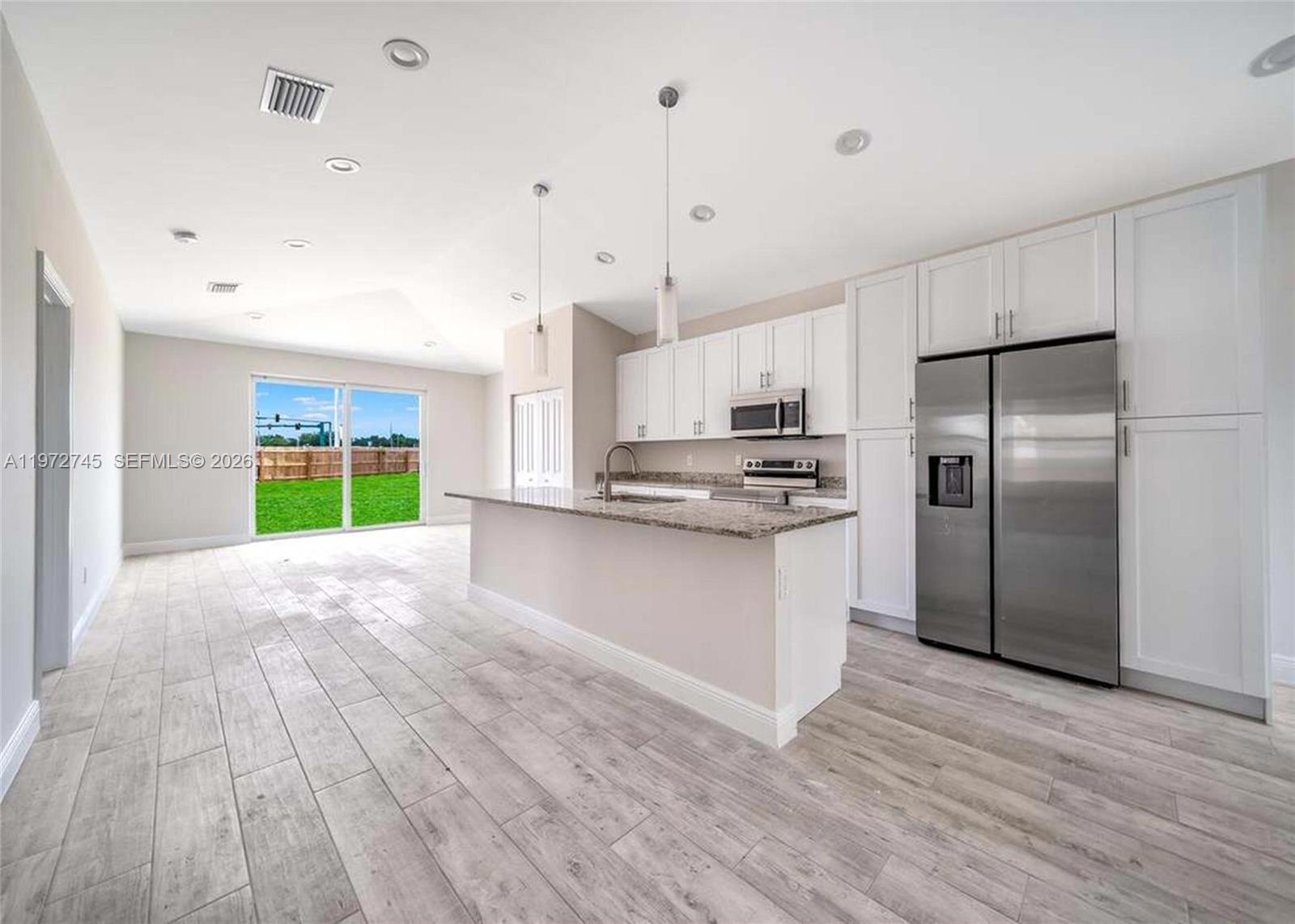 Подробнее / кв.футов $ 2026-02-26 0 Фото