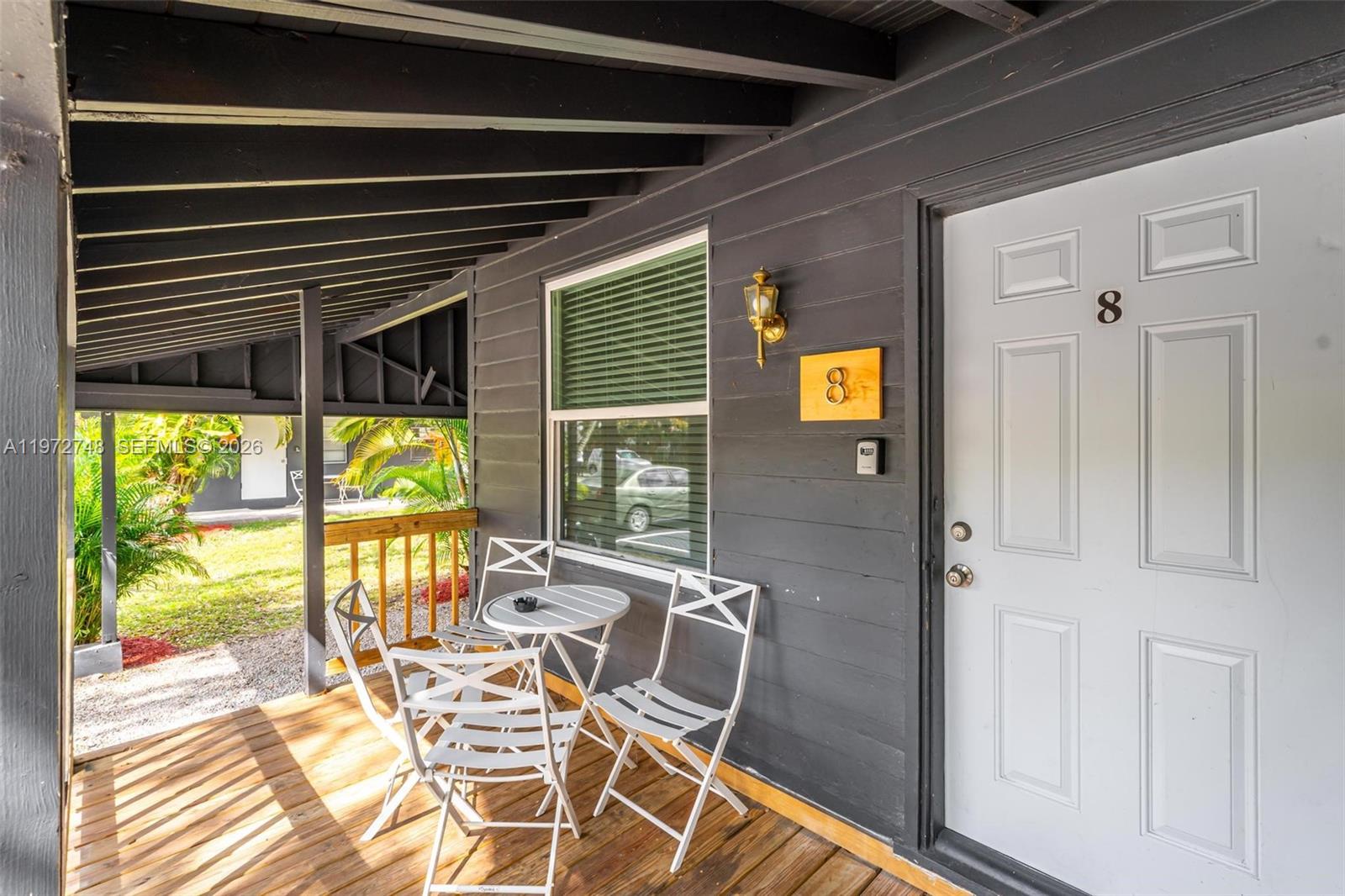 Ver detalles 1-8 / sq. ft. $ 2026-02-26 0 foto