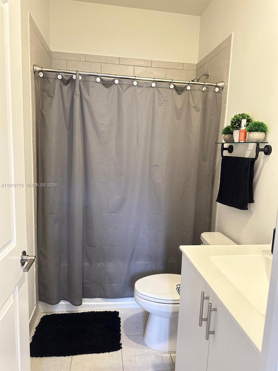 See details 23427 3 / 3 1545 sq. ft. $ 2026-07-13 0 Photo