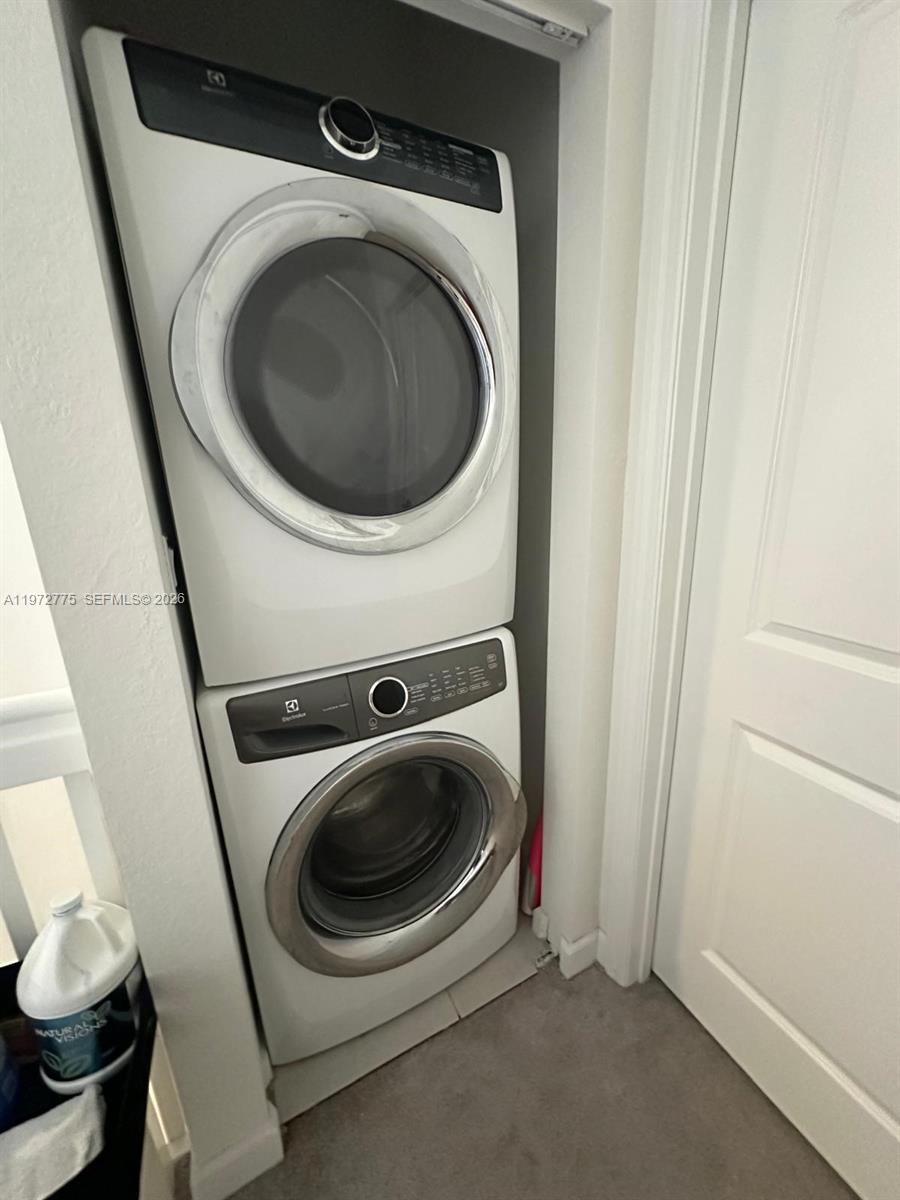 See details 23427 3 / 3 1545 sq. ft. $ 2026-07-13 0 Photo