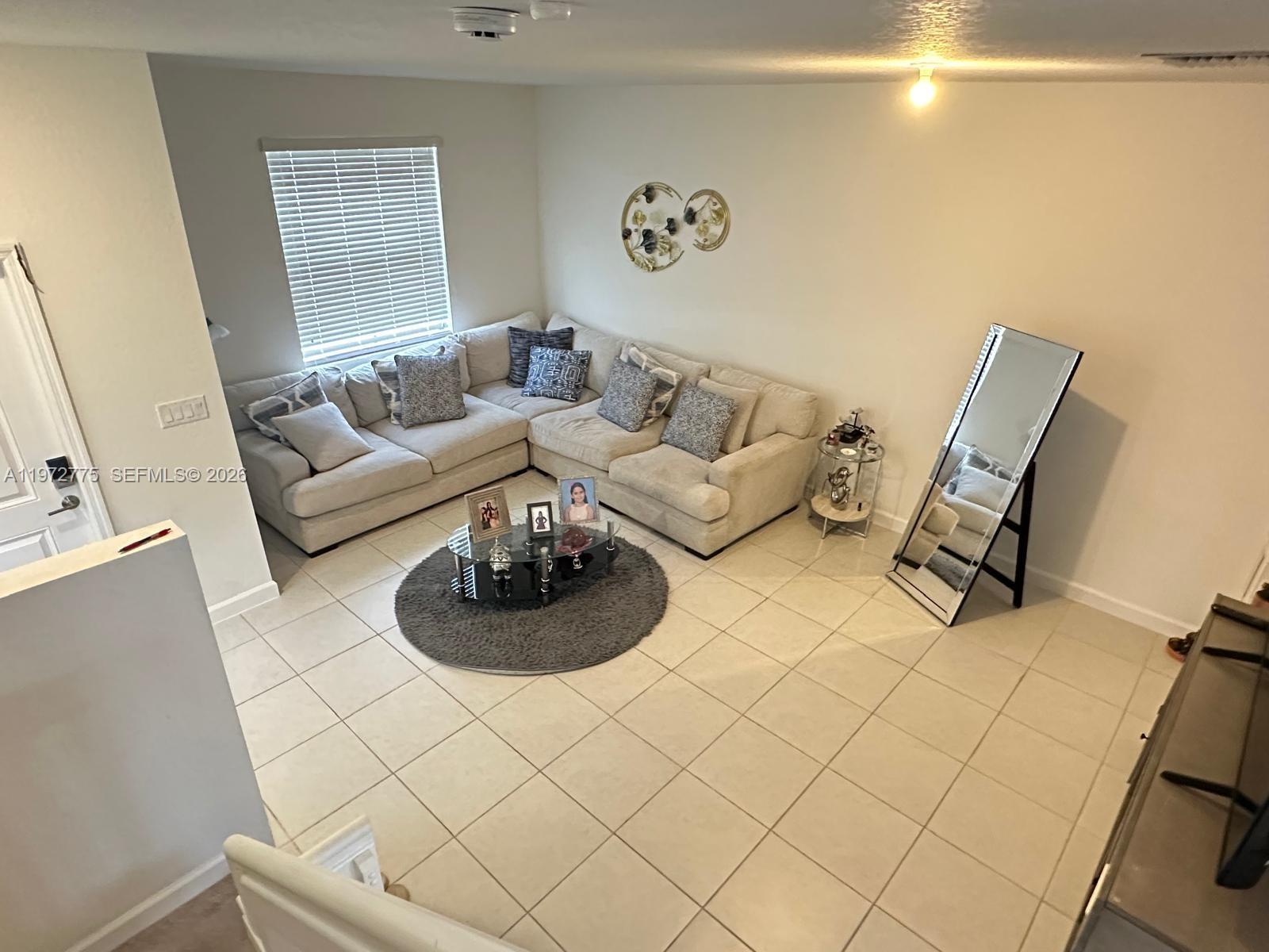 See details 23427 3 / 3 1545 sq. ft. $ 2026-07-13 0 Photo