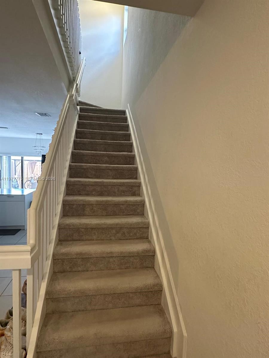 See details 23427 3 / 3 1545 sq. ft. $ 2026-07-13 0 Photo